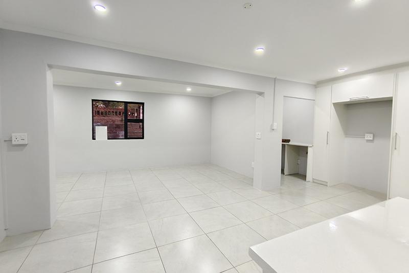 5 Bedroom Property for Sale in Fraaiuitsig Western Cape